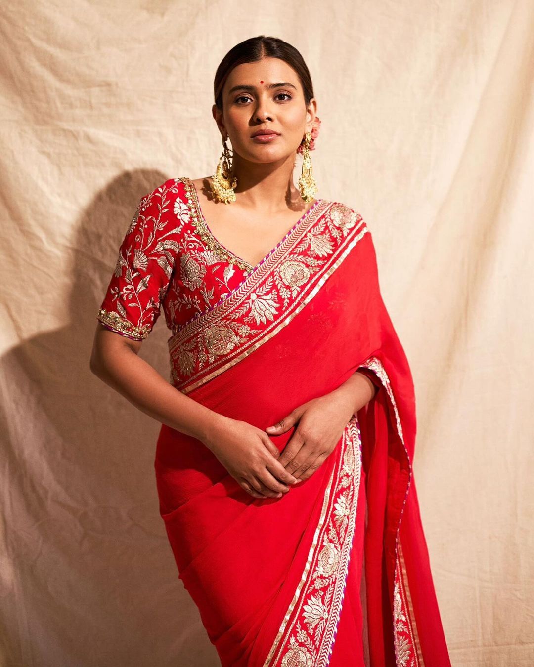 Indian Actress Hebah Patel Stills in Red Saree